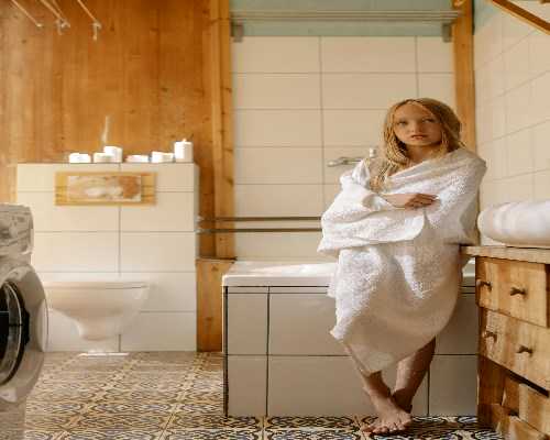 “河北找代怀女孩网站”背后的心酸与迷途：一位从医多年的心里话